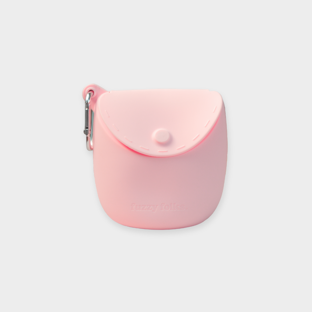 Clamshell Treat Pouch